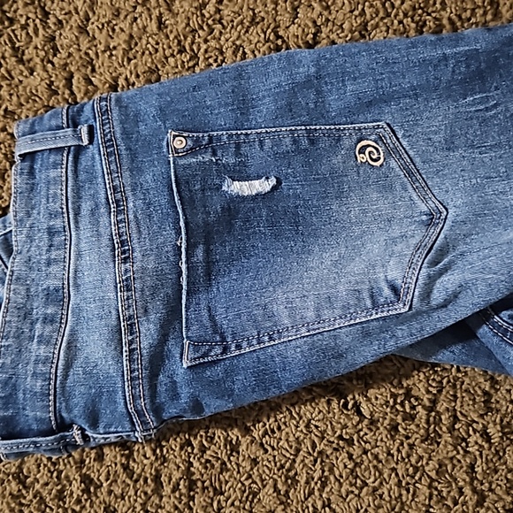 Jeans - Picture 7 of 7